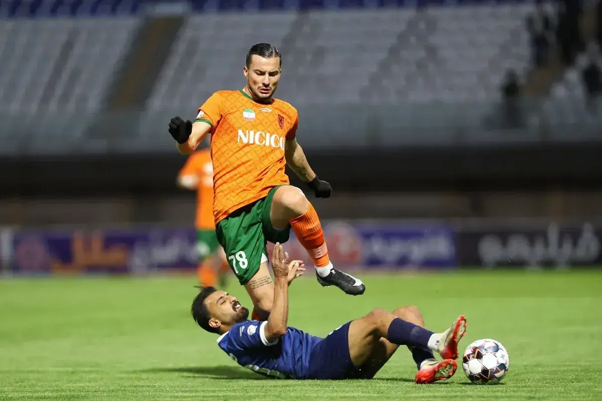 جولانی یک قدم تا پیراهن فولاد خوزستان