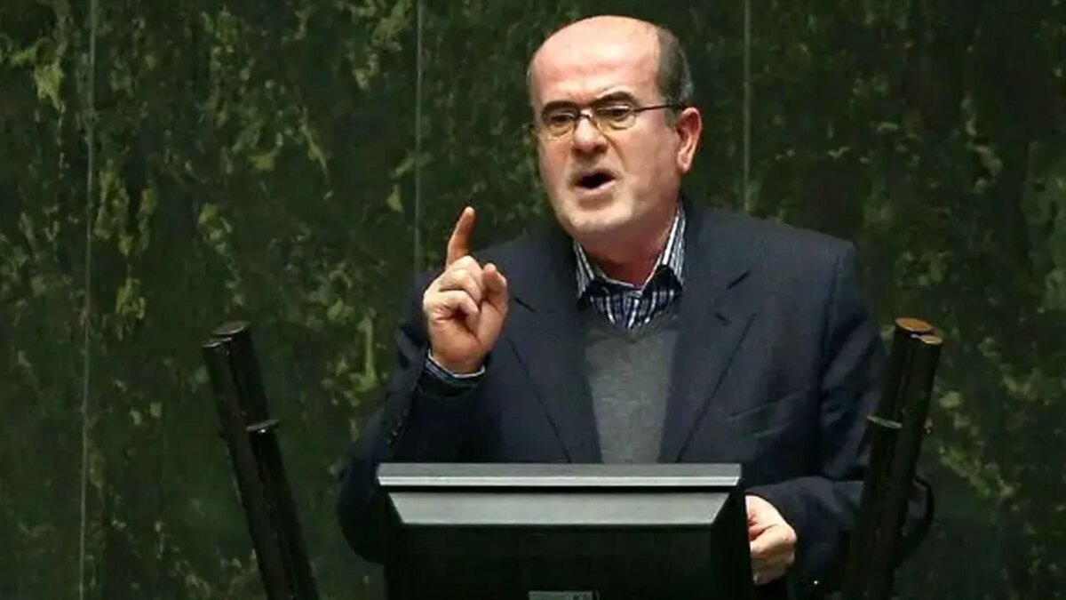 مردم پای انقلاب و نظام هستند/ ترامپ از دنیای متوهم خودش خارج شود