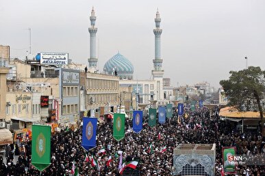 مردم قم شهدای حافظ امنیت را تشییع کردند+فیلم