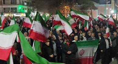 گزارش SNNTV از اجتماع خودجوش مردم شهر ری/پرچم کشورمان خط قرمز ماست+فیلم