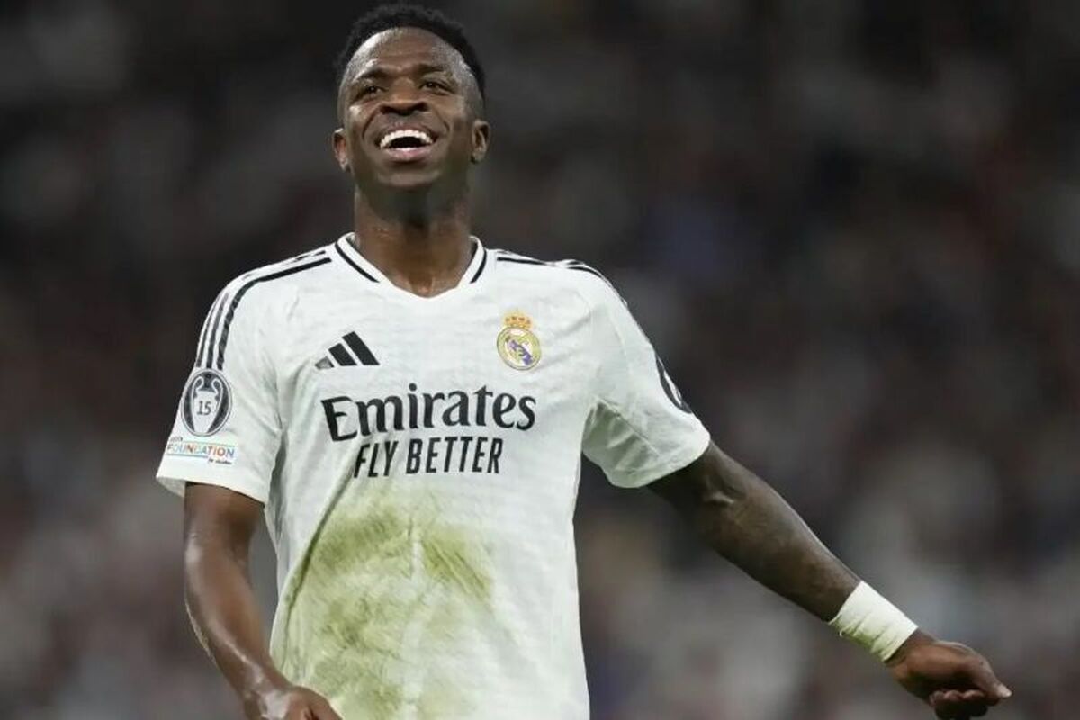 گل اول و تساوی رئال مادرید توسط وینیسیوس جونیور در دقیقه ۱+۴۵ + فیلم