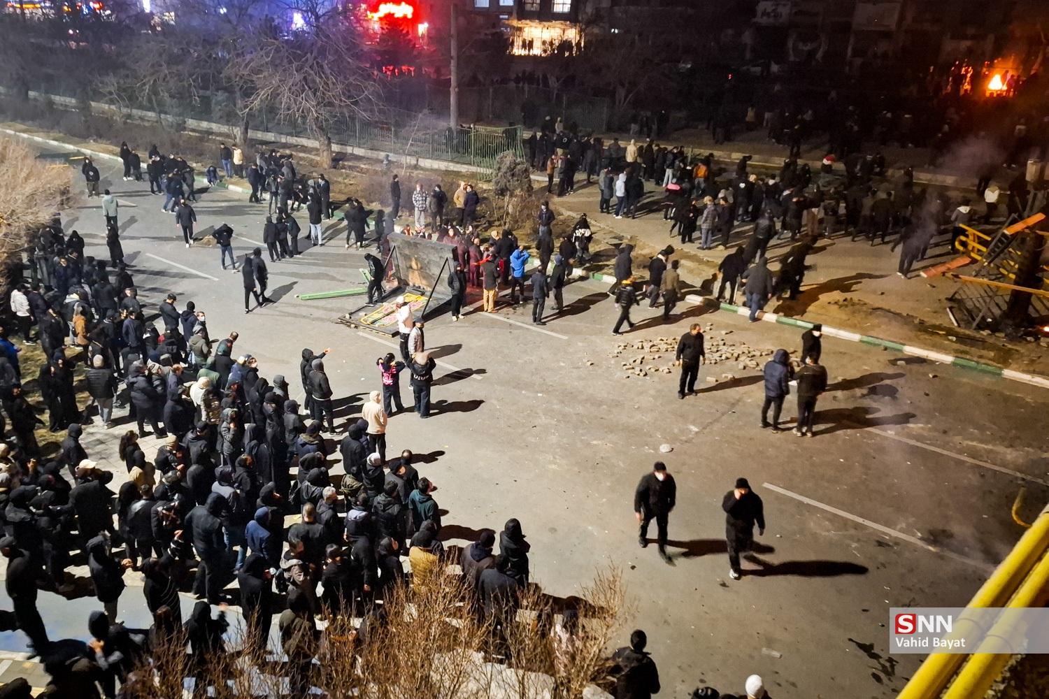 لزوم رفتار مسئولانه دانشگاه نسبت به موضع گیری‌های اساتید / نظارت‌ها باید بیشتر شود