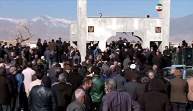 تشییع پیکرشهید مدافع امنیت «حجت الله نصرتی» در روستای حسین آباد شاهرود