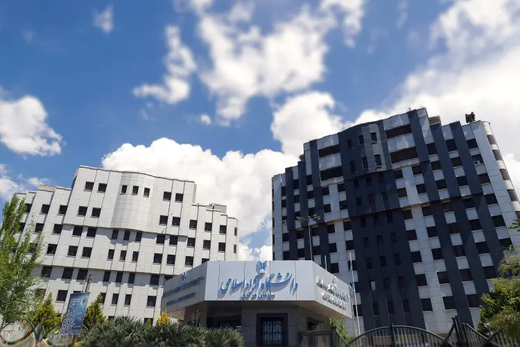 جزییات برگزاری امتحانات دانشجویان دانشگاه آزاد اسلامی / آغاز برگزاری امتحانات از 23 دی ماه به صورت مجازی