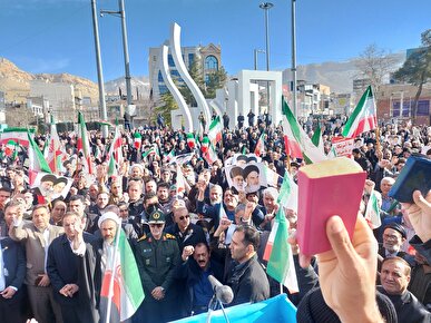 اجتماع عظیم مردم ایلام در محکومیت آشوب گران+فیلم