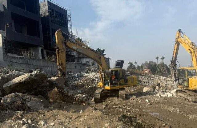 ۶۰۰۰ متر مربع بنای غیر مجاز در ساری تخریب شد