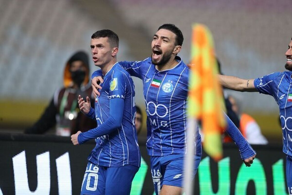 خارجی‌های استقلال، تهران را ترک کردند