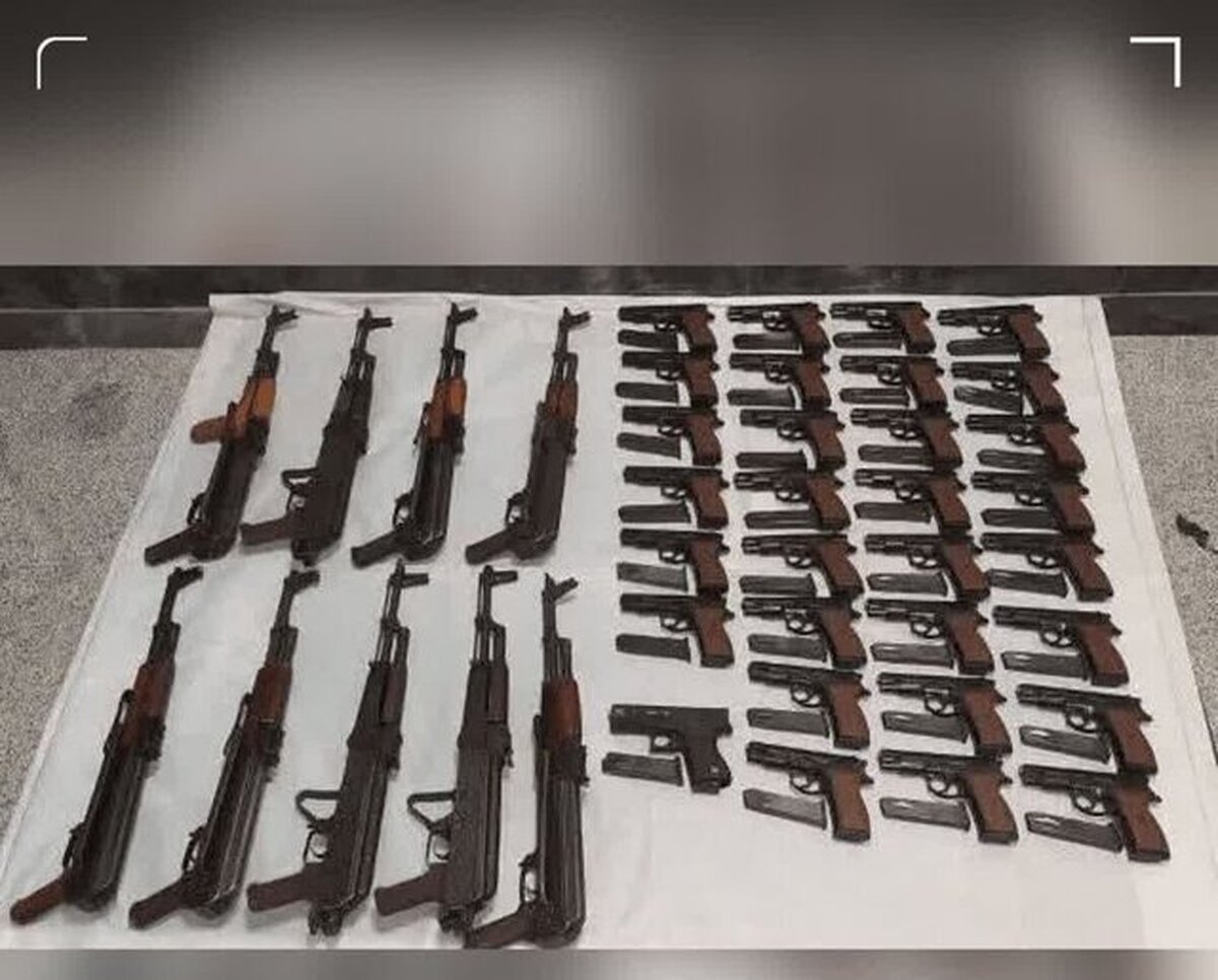 کشف ۸ قبصه سلاح توسط مرزبانان آذربایجان غربی