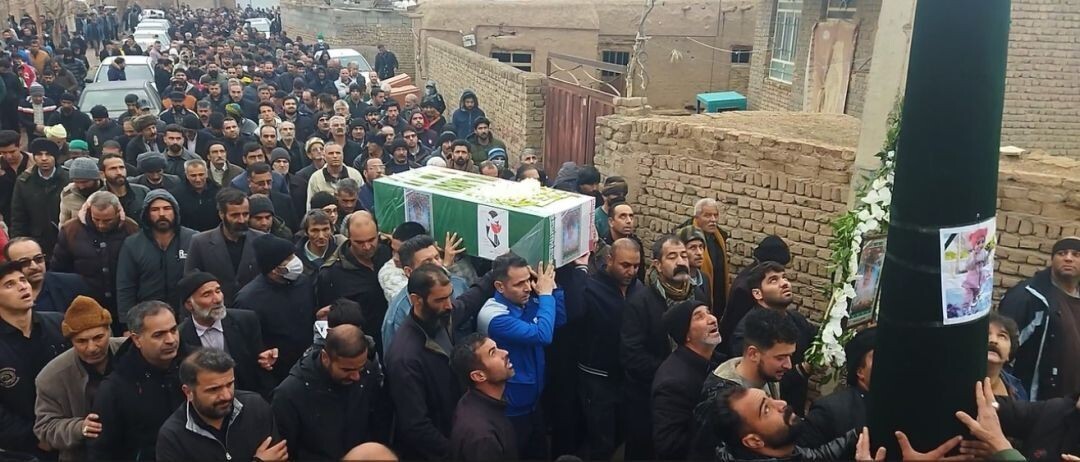 تشییع پیکر دختر ۲ ساله نیشابوری