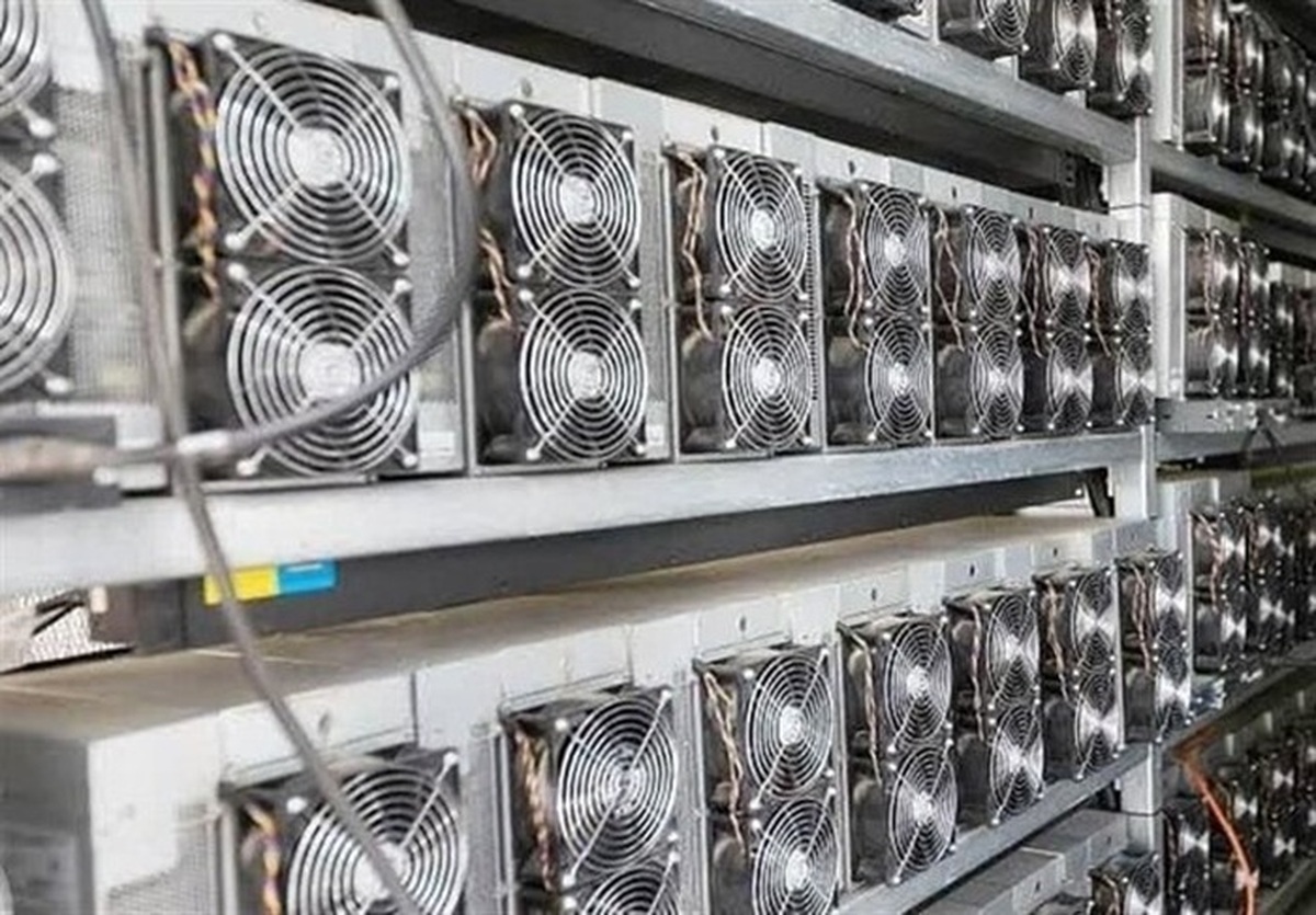 ۲۰ دستگاه ماینر غیرمجاز در تهرانپارس کشف شد