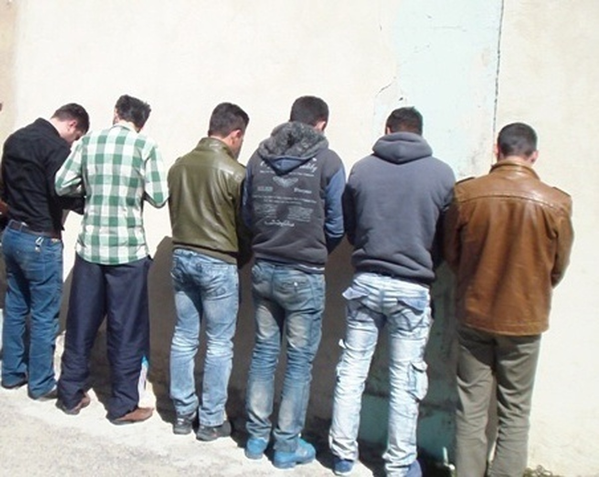 دستگیری ۱۷ عامل اقدامات خرابکارانه، آتش سوزی و حمله به مقر‌های نظامی در لرستان