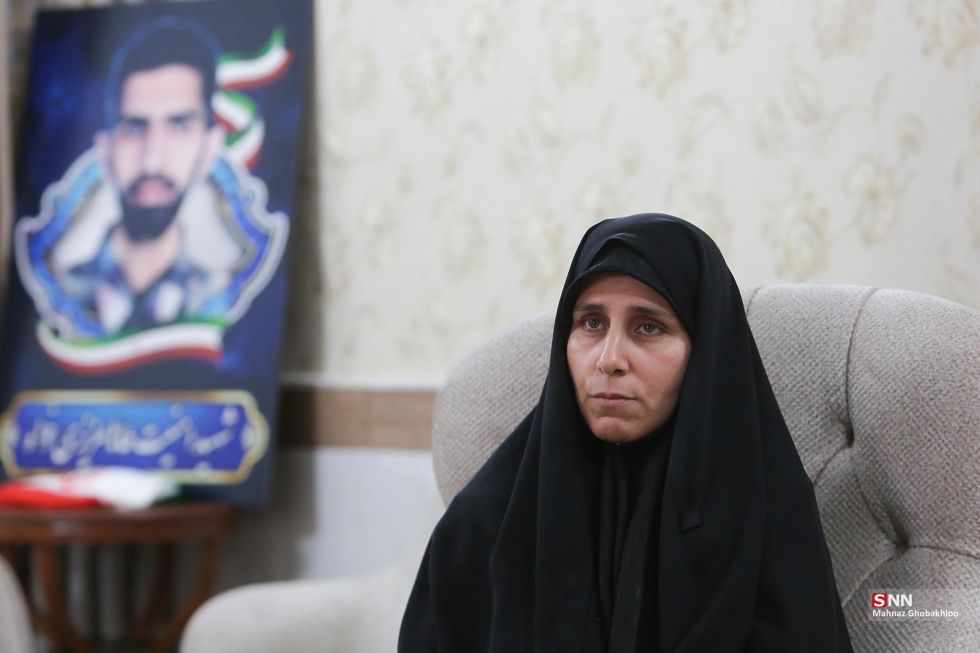 طاها عزیزی خواه