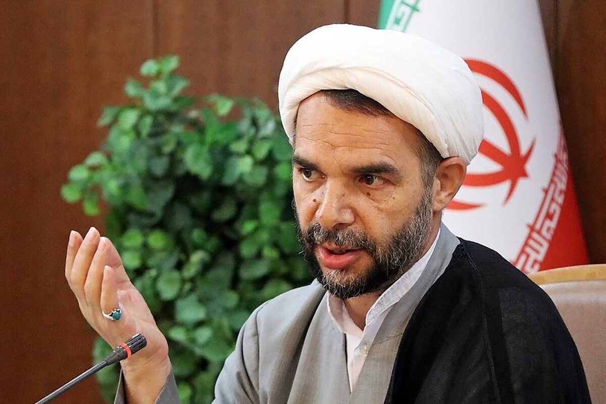 خلیلی: نباید در استفاده از کمک مردم بی‌اعتنا باشیم