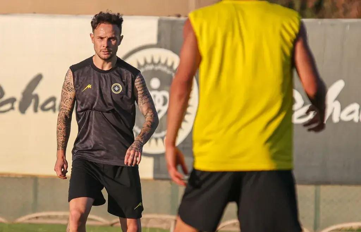 هافبک سپاهان به تمرینات اضافه شد