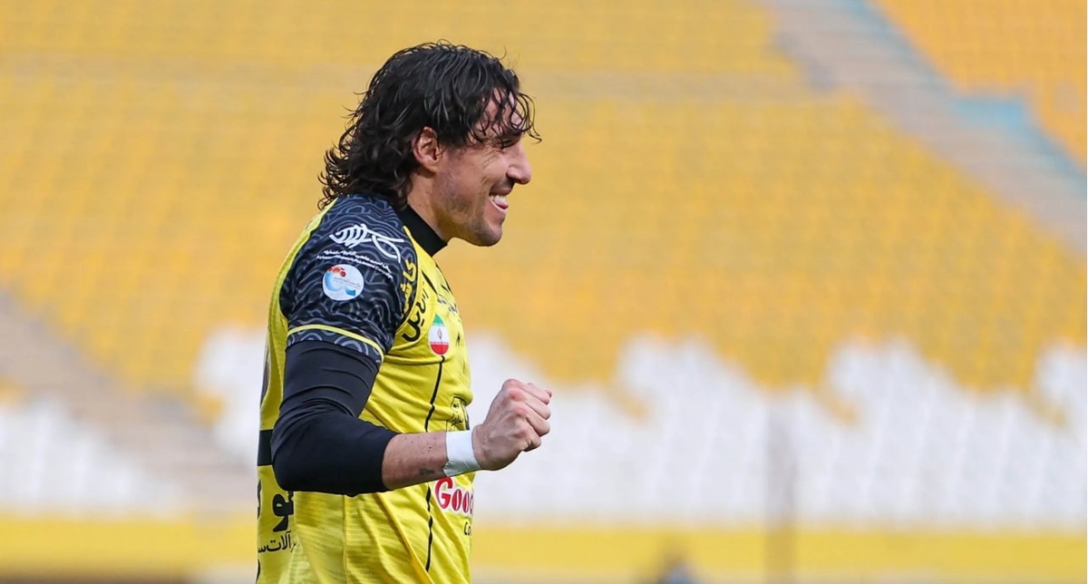 بازیکنان خارجی سپاهان به ایران بازگشتند