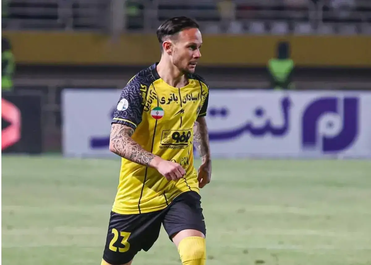 بازگشت خارجی‌های سپاهان به ایران در آستانه نبرد بزرگ با پرسپولیس