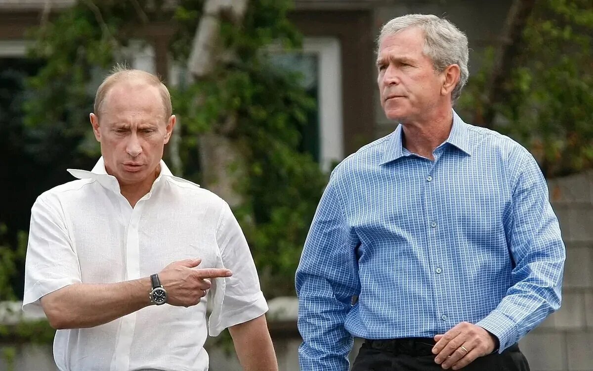 پوتین: به رئیسجمهور ایران گفتم منزوی میشوید/ گفتوگو با احمدینژاد ناراحتکننده بود