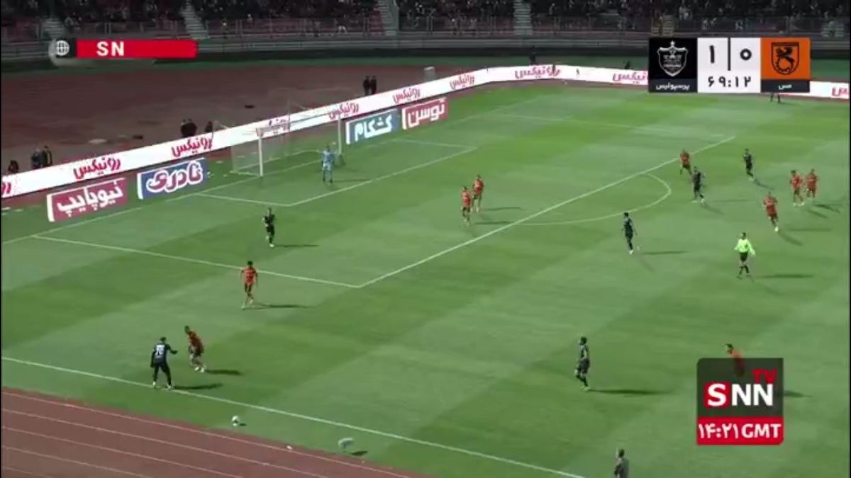 اخراج امیرحسین صدقی بازیکن مس رفسنجان در دقیقه ۷۰