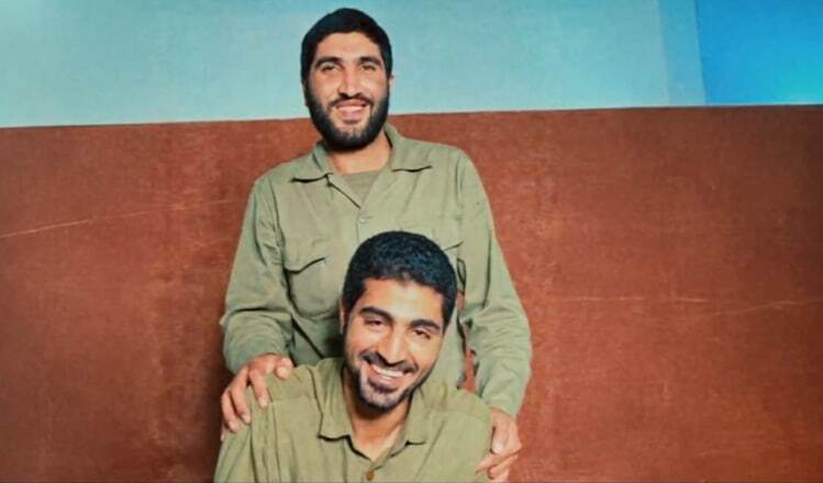 ببینید| روایت متفاوت سید جواد هاشمی از شعری که برای شهادت احمد کاظمی و حاج قاسم سلیمانی خواند؛ &laquo;شهادت آرزومند شماست&raquo;