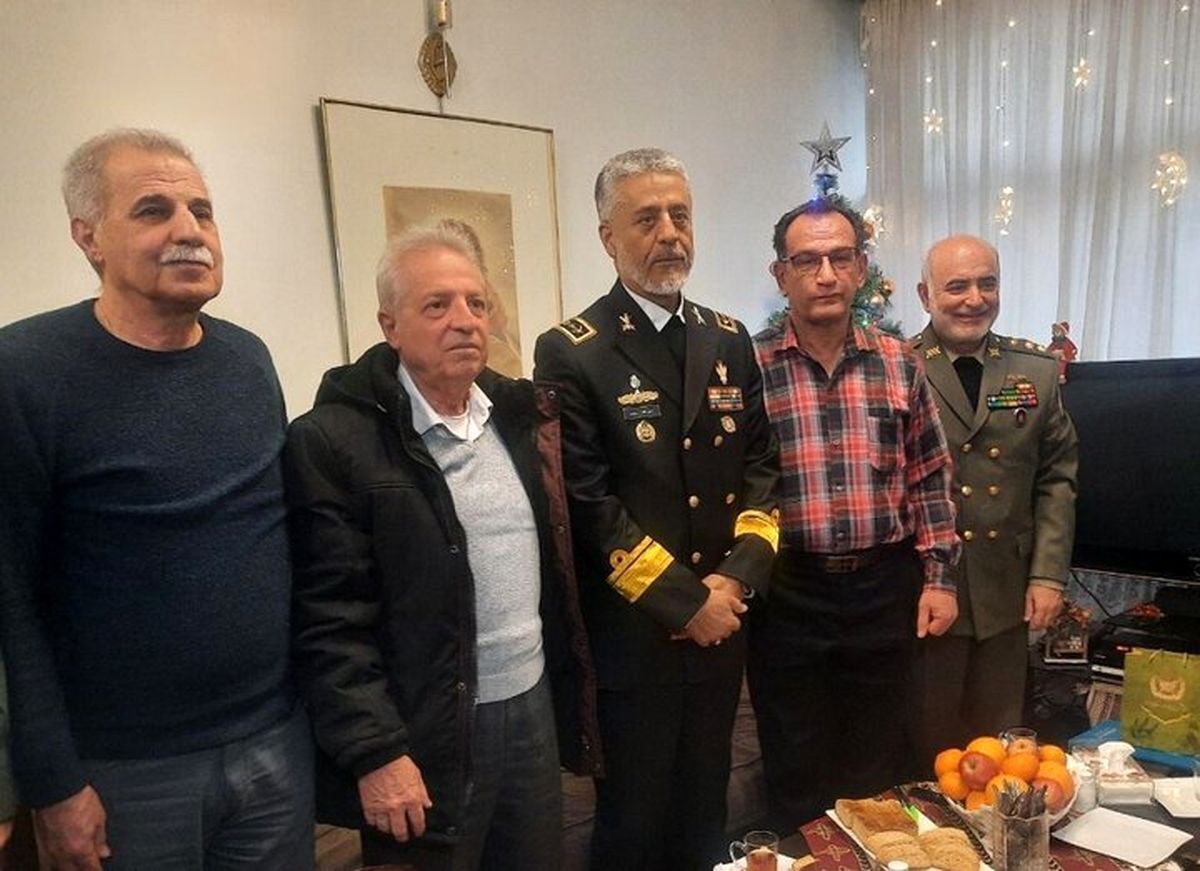 رئیس ستاد ارتش با جانباز و آزاده مسیحی دیدار کرد