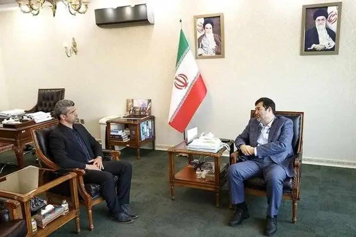 دیدار رئیس فدراسیون تکواندو با وزیر ورزش و جوانان