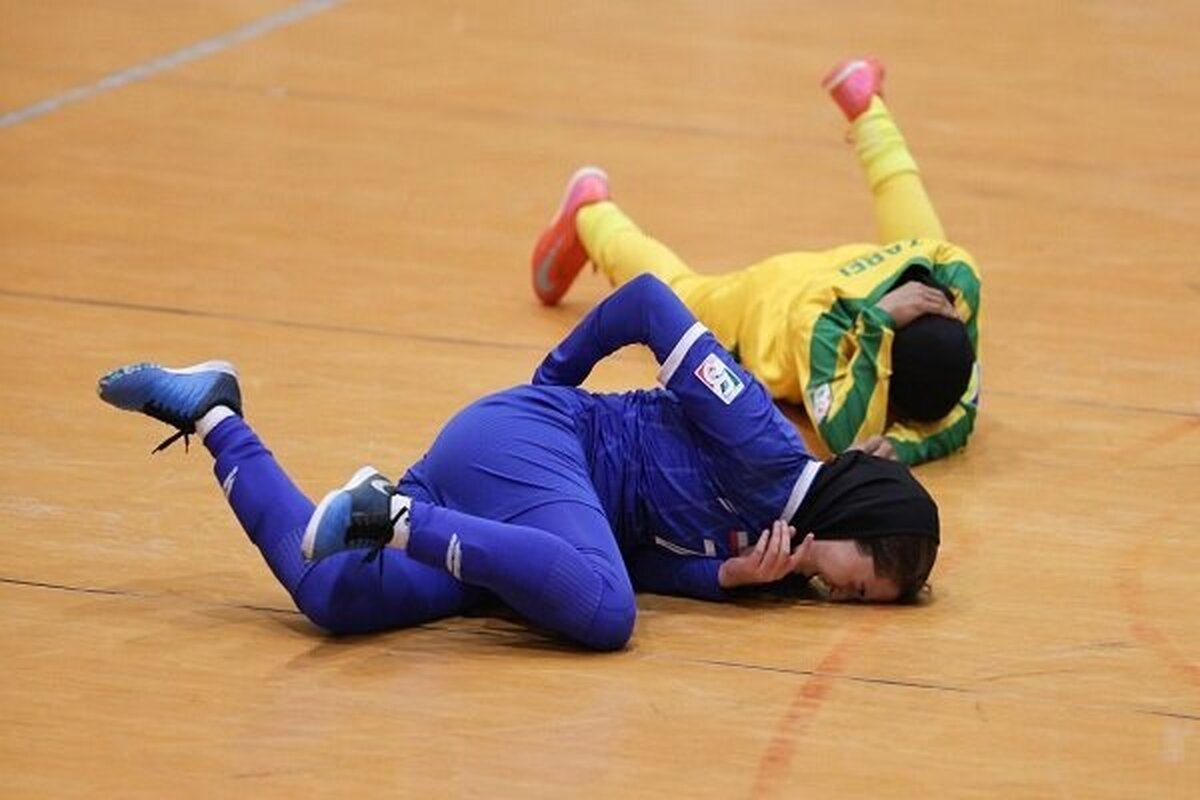 گلبرگ تاکستان صدرنشین شد، نوار پیروزی استقلال قطع شد