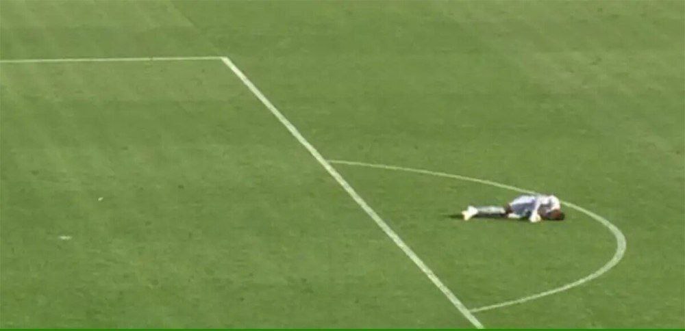 بیهوشی دروازه&zwnj;بان سودان در جام ملت&zwnj;های آفریقا؛ حادثه&zwnj;ای نگران&zwnj;کننده در جریان بازی