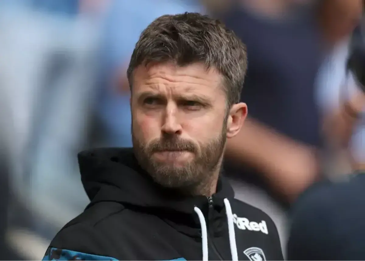 باشگاه منچستریونایتد: مایکل کریک در هر صورت پایان فصل از تیم جدا می‌شود