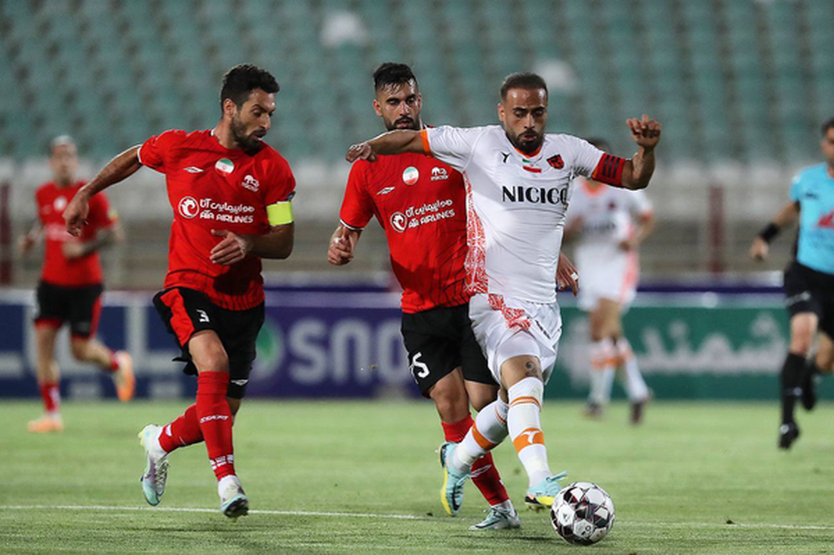 هفته هفدهم لیگ برتر با سه بازی فردا / مصاف پرسپولیس و استقلال روز جمعه