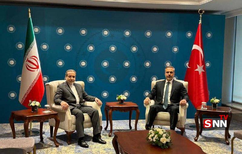 عراقچی و هاکان فیدان دیدار کردند عراقچی و هاکان فیدان دیدار کردند