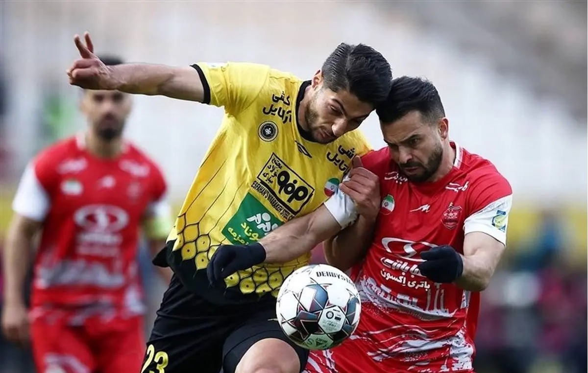 قهرمانی هنوز بین ۴ مدعی است/ استقلال روی توان فردی جلو می‌رود/ پرسپولیس مهاجم ندارد