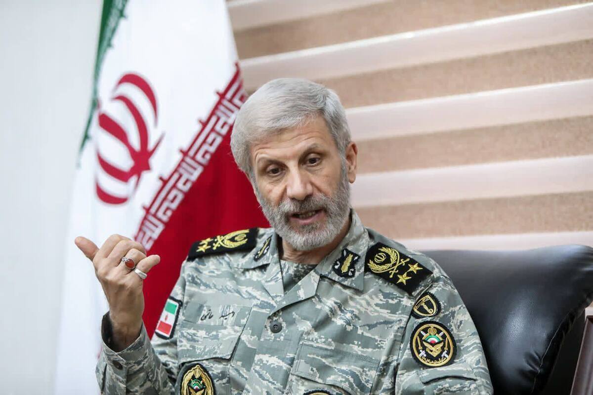 امیر سرلشکر حاتمی: هوشمندی همسایگان ما جای قدردانی دارد/ آنها می&zwnj;دانند اگر آمریکا علیه ایران اقدام کند، همه کشور&zwnj;های منطقه با ناامنی مواجه می&zwnj;شوند+فیلم