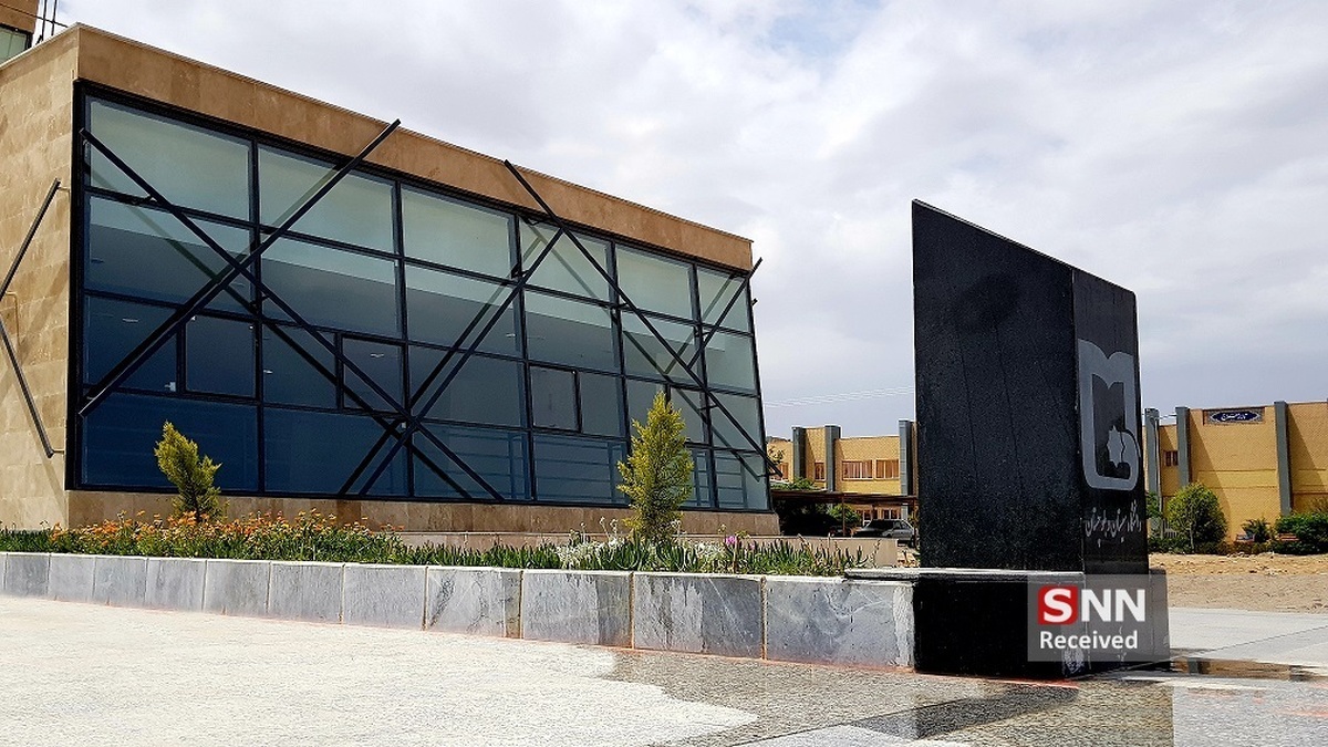 سپاه پاسداران به عنوان یک نهاد دفاعی و نظامی، همواره در خدمت ملت شریف ایران بوده