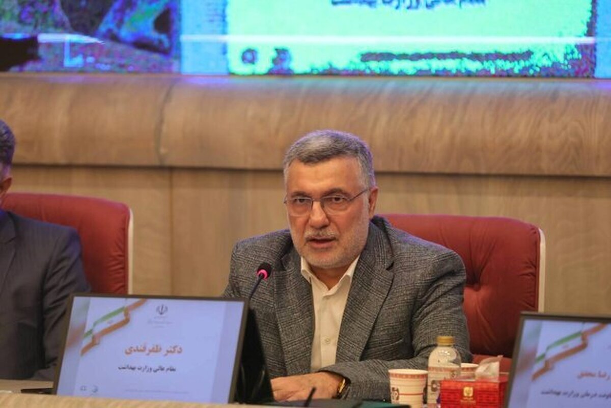 وزیر بهداشت: ارائه خدمات درمانی به مراجعه&zwnj;کنندگان مهم&zwnj;ترین اولویت نظام سلامت است