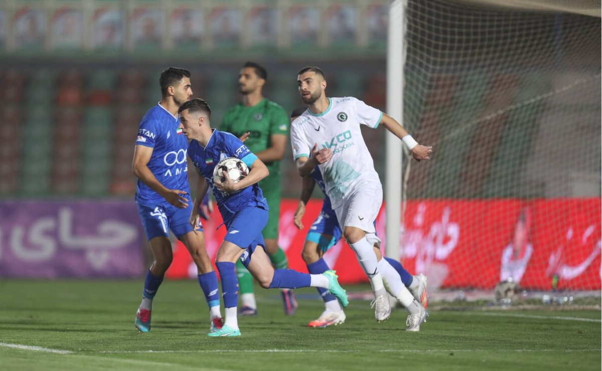 یاسر آسانی از ناجی تا دغدغه/ بند ۵۰۰ هزار دلاری قرارداد ستاره استقلال را نگران کرد