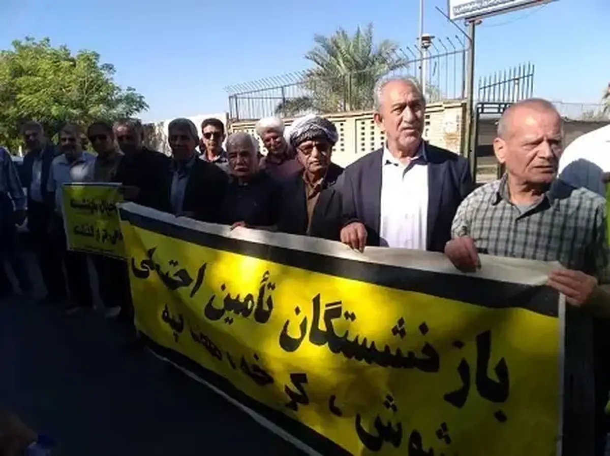 تجمع بازنشستگان تأمین اجتماعی در تهران و چند شهر / مخالفت برخی بازنشستگان با افزایش پلکانی حقوق