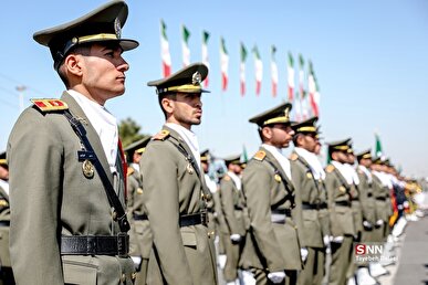 آیین اختتامیه دوره رزم مقدماتی هنرآموزان درجه‌داری ارتش برگزار شد