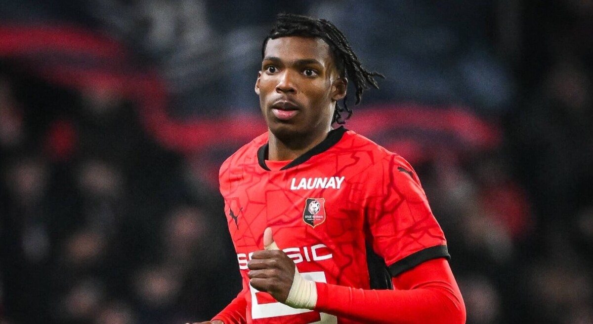 توافق نهایی باشگاه لیورپول با مدافع فرانسوی