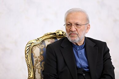 متکی:نباید انتظار دستاورد عملی از مذاکرات داشت/ایران به دنبال جنگ نیست+فیلم