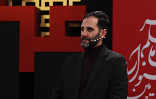 قضاوت سیستم قضایی توسط «زنده شور» / اجرای یک پرفورمنس سیاه