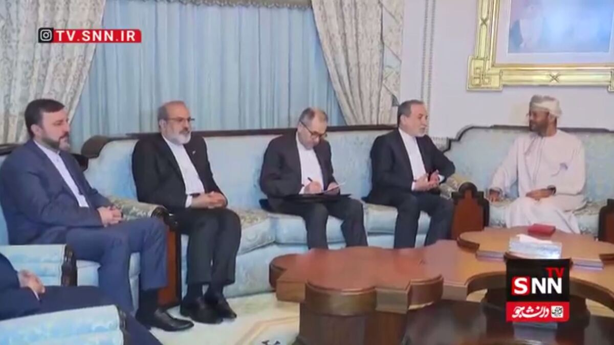 ببینید| دیدار جداگانه هیات‌های ایرانی و آمریکایی با وزیر خارجه عمان+فیلم
