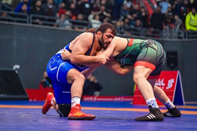 فیلم کامل کشتی حسن یزدانی در مسابقات جهانی کرواسی