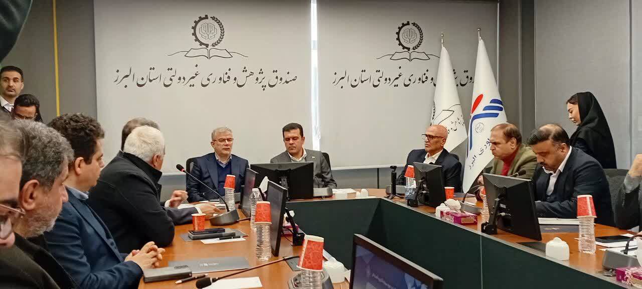 البرز قطب بی&zwnj;رقیب دارویی و ثروت انسانی