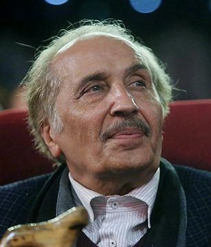 قایقی در دریای رویایی شاعرانه / آیا &laquo; قایق سواری در تهران &raquo; اقتباسی از سروده محمد سپانلو است؟