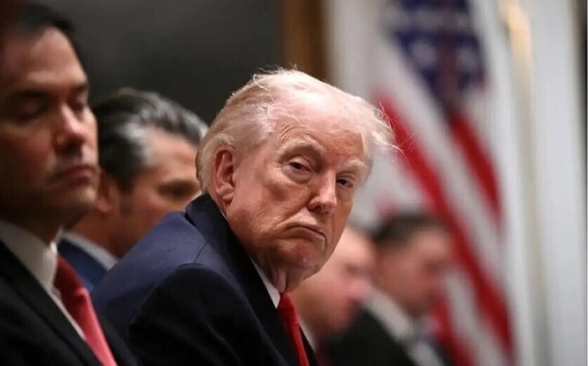 واکنش ترامپ به هو شدن معاونش در افتتاحیه المپیک زمستانی و تظاهرات خیابانی علیه حضور ماموران آمریکایی