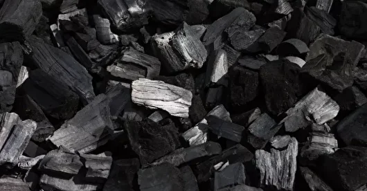 یک تن ذغال چوب غیر مجاز در خرم‌آباد کشف شد