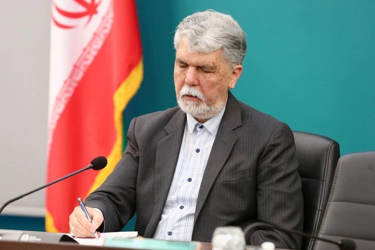 وزیر فرهنگ: آثار رضا رویگری بیانگر تعهد، صداقت و عشق او به هنر بود