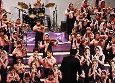 کودکان و نوجوانان چراغ اجراهای موسیقی فجر را روشن کردند