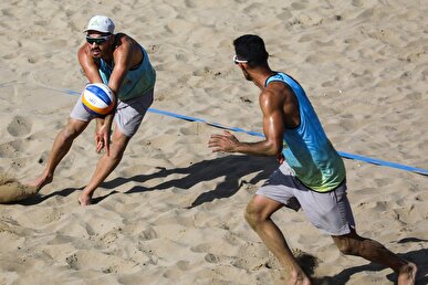 پیکان بندر دیر قهرمان لیگ برتر والیبال ساحلی شد | اخبار ورزشی