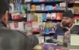 نمونه دیگری از روانپریشی و فاشیسم سلطنت طلبان در خارج از کشور را می‌ببیند